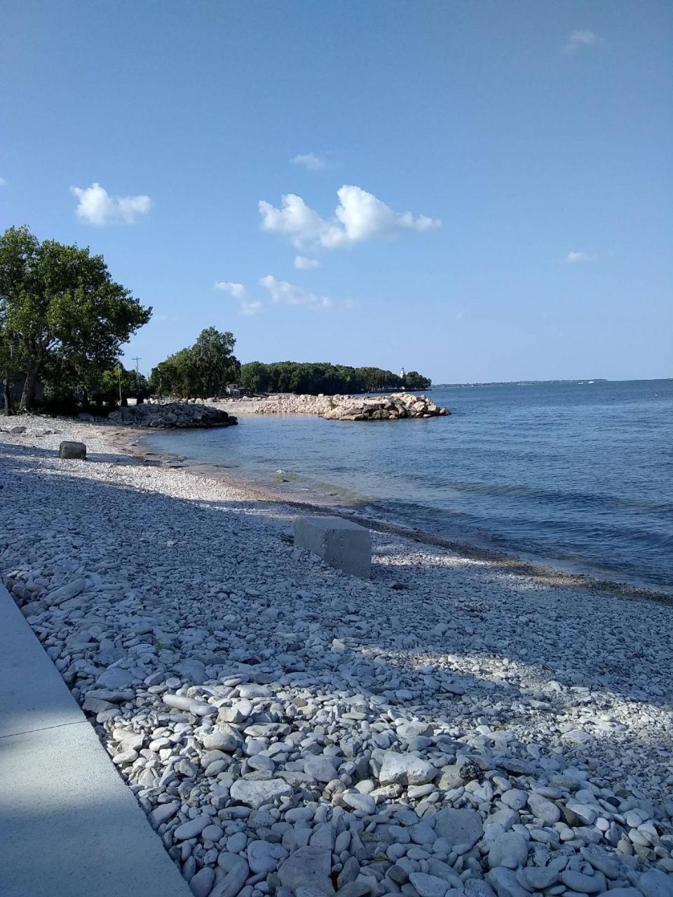 Lake Point Motel Marblehead Extérieur photo
